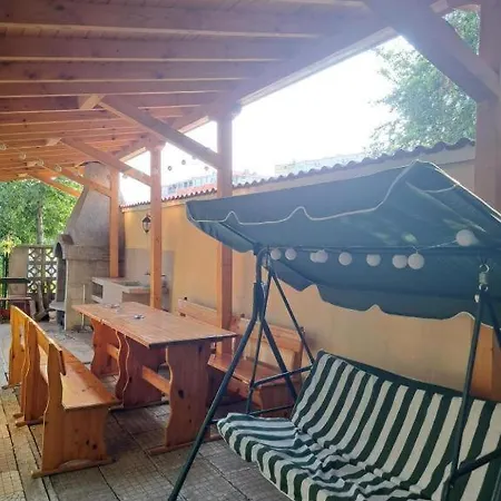 Casa Bianca - Summer Residency Къща за гости 3*